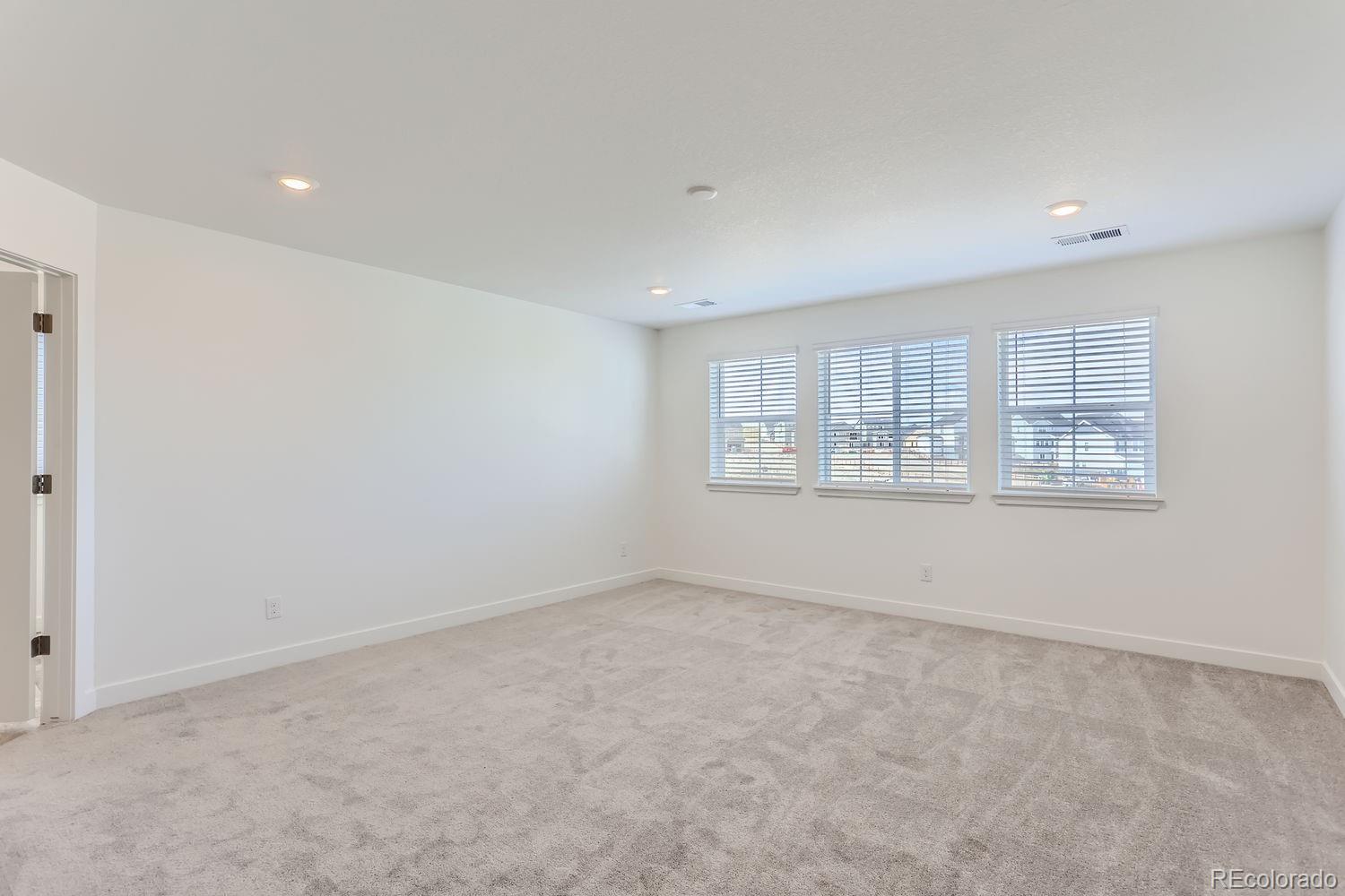 504 Penn Road Elizabeth, CO 80107 - Photo 6 of 19 Gallery Image 6