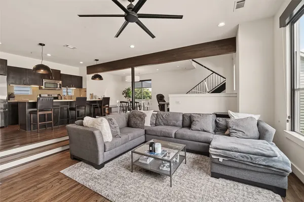 $535,000 | 4418 Koehler Street, Unit C, Houston, TX 77007
