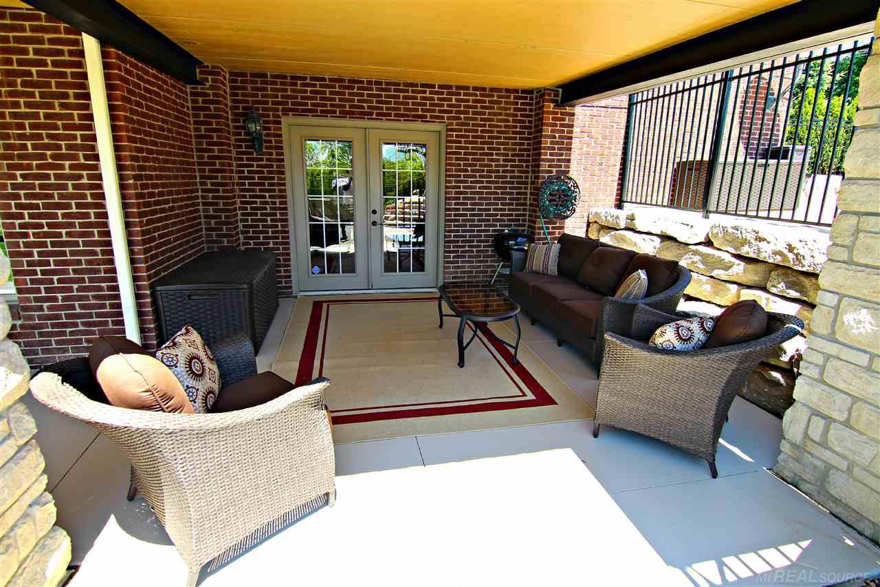 54117 Deer Ridge Court Rochester, MI 48307 - Photo 5 of 46