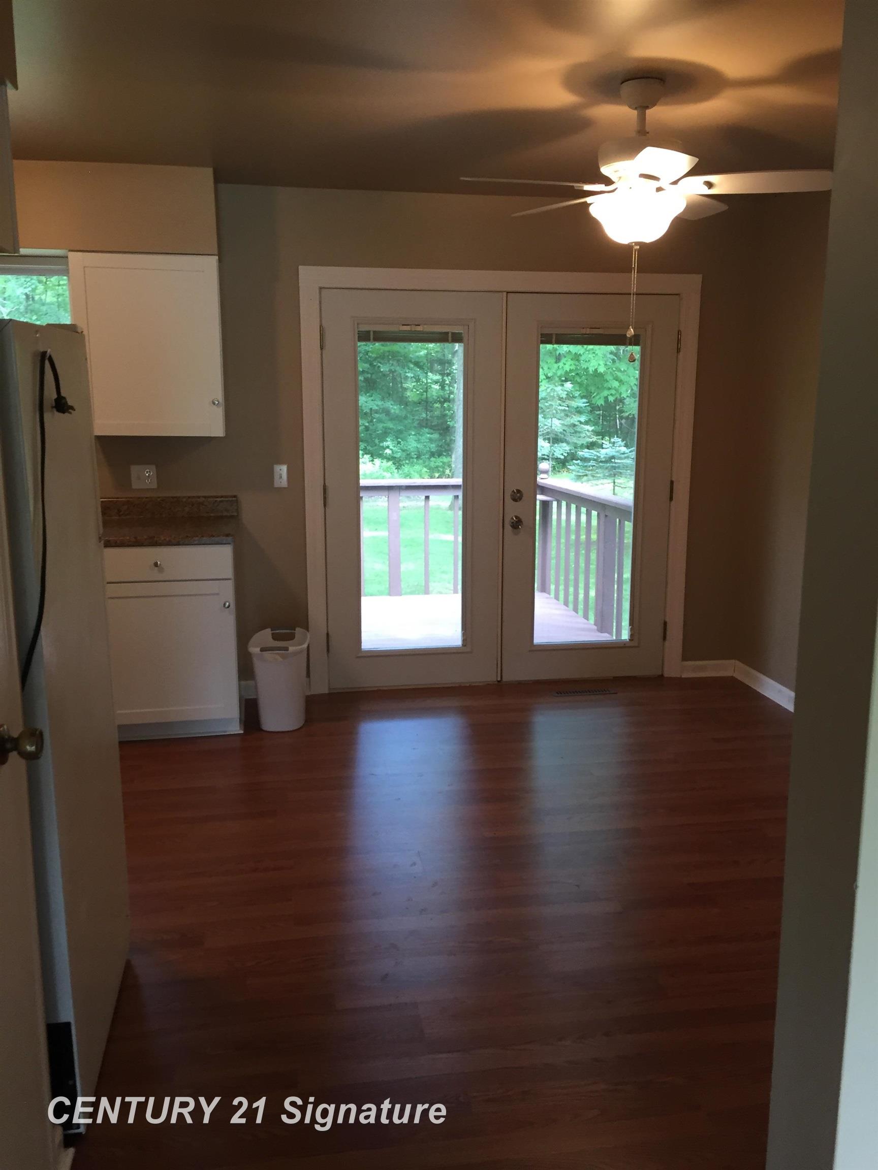 1306 Glen Road Midland, MI 48640 - Photo 15 of 26