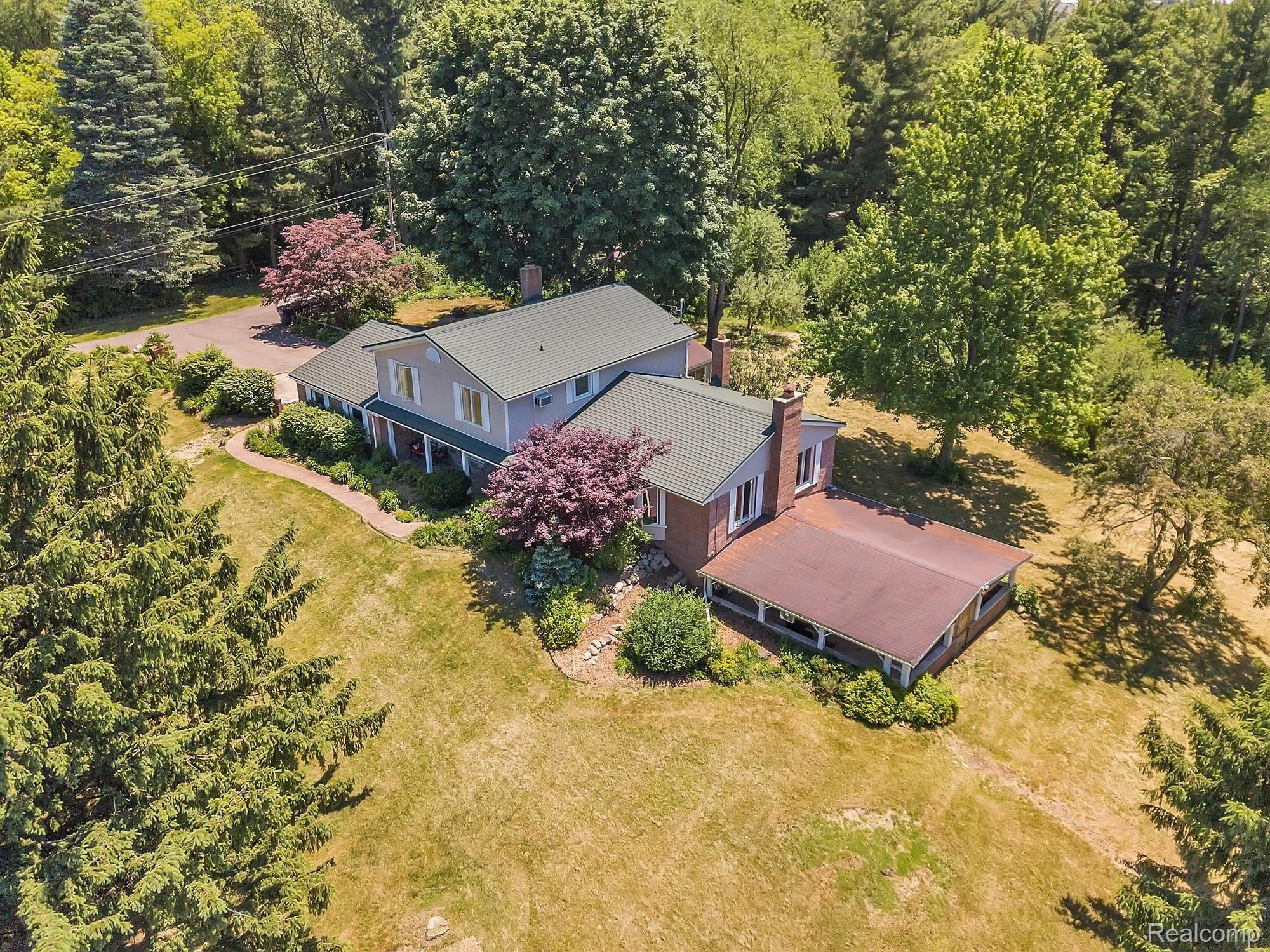 3674 Golf Club Road Howell, MI 48843 - Photo 48 of 61 58-3674-Golf-Club-Rd-Howell-MI-4884.jpg