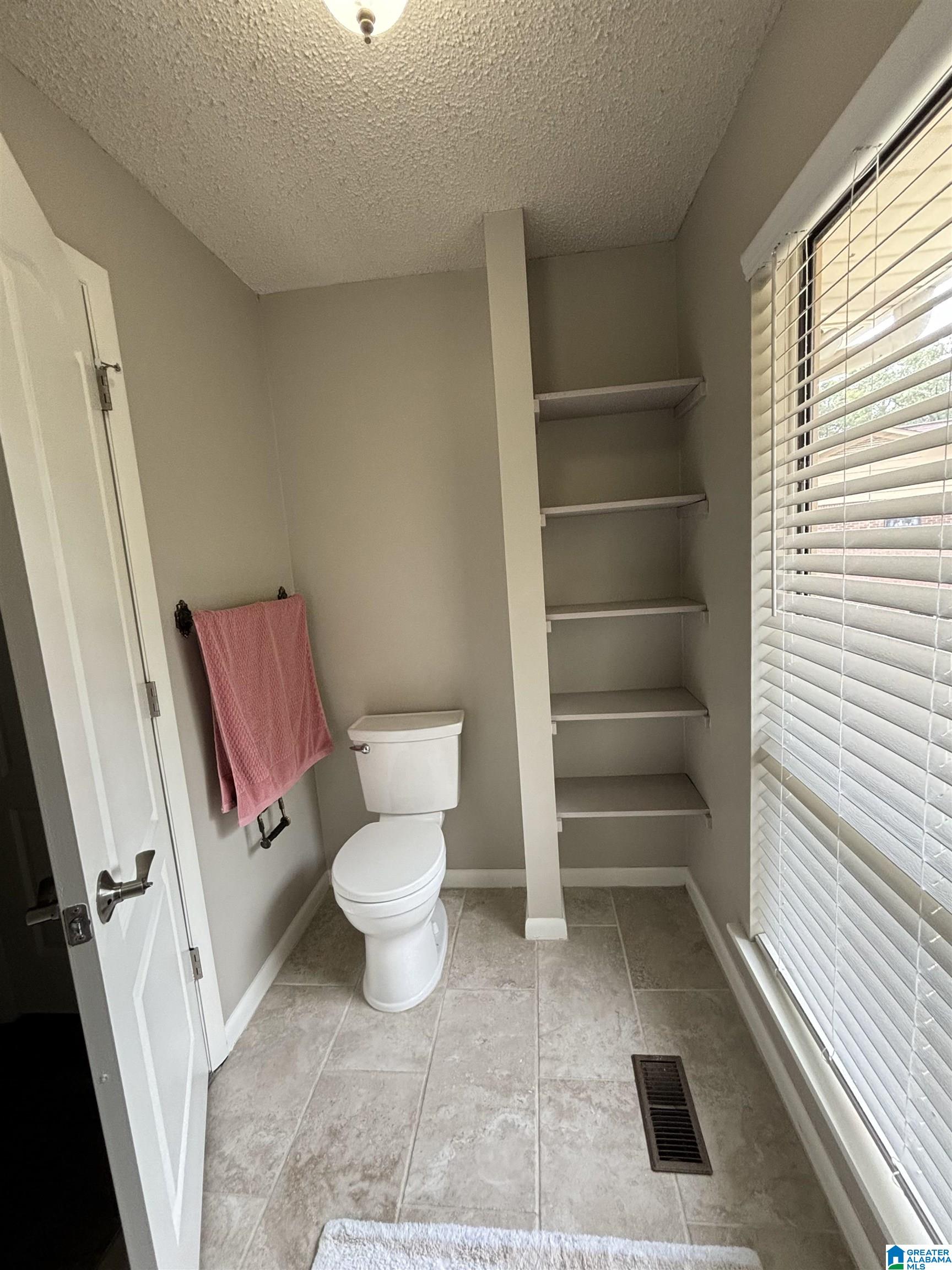 1320 Caribbean Circle Alabaster, AL 35007 - Photo 38 of 43