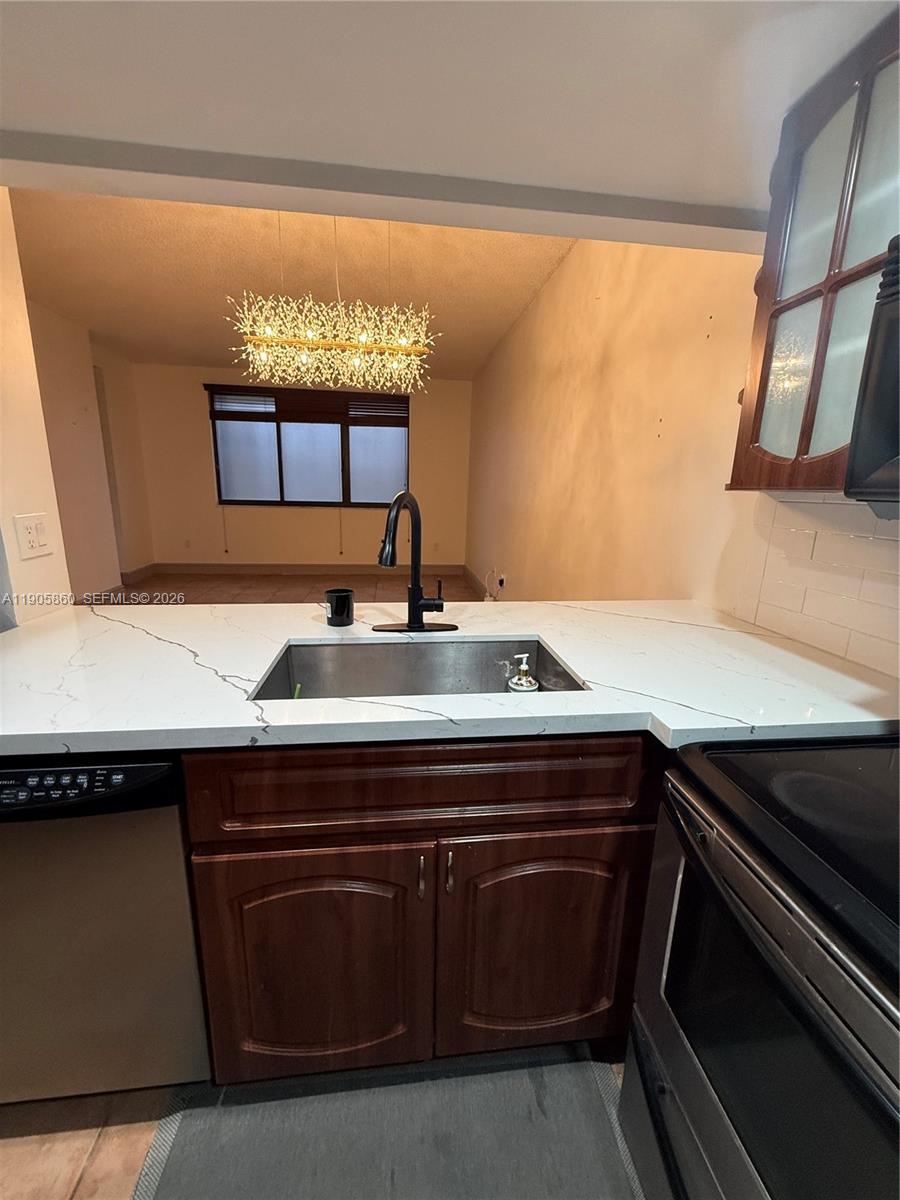 540 Brickell Key Drive, Unit 212 Miami, FL 33131 - Photo 11 of 47