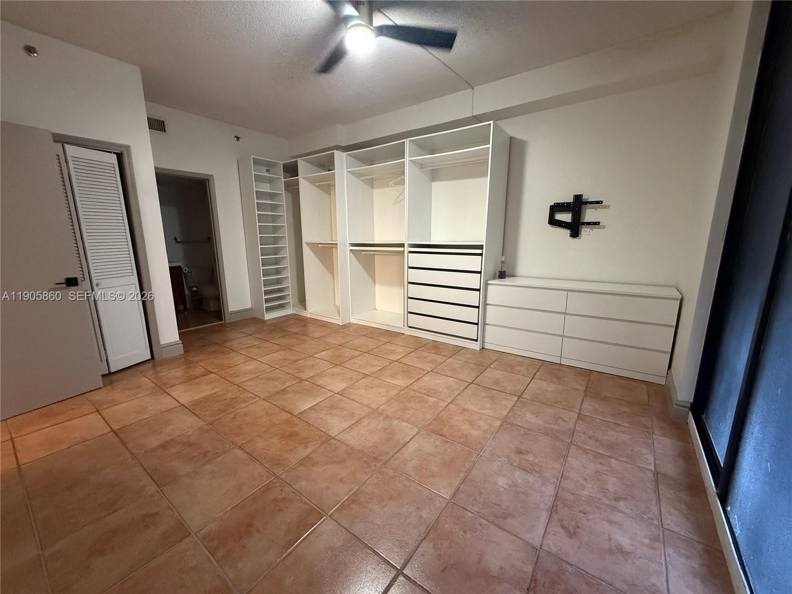 540 Brickell Key Drive, Unit 212 Miami, FL 33131 - Photo 21 of 47