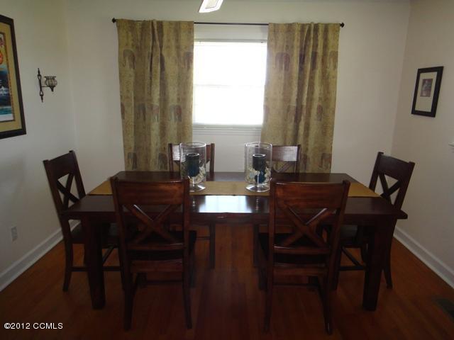 221 Great Neck Hill Road Hubert, NC 28539 - Photo 11 of 16 Dining Room