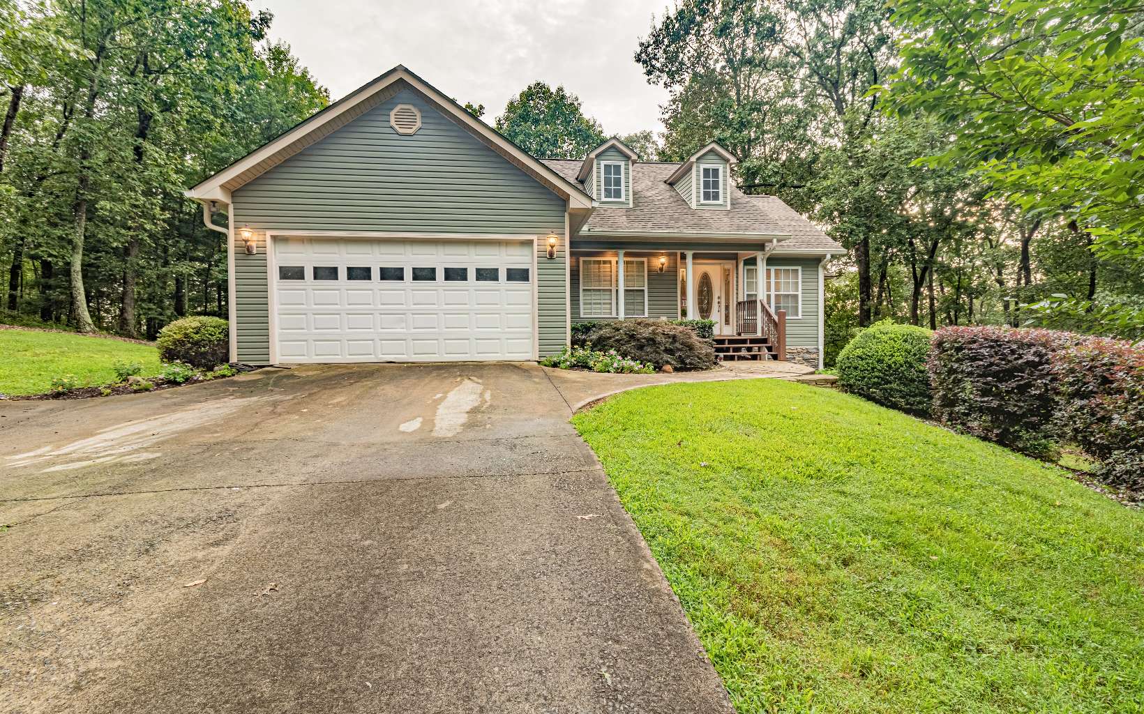 826 Hickory Ridge Drive Ellijay, GA 30536 - Photo 1 of 1 Main View