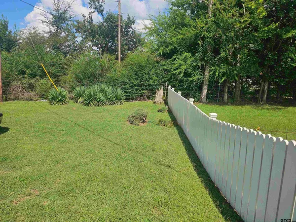 $249,999 | 3404 Highway 154, Gilmer, TX 75645