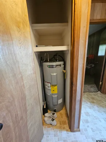 $279,500 | 3404 Highway 154, Gilmer, TX 75645