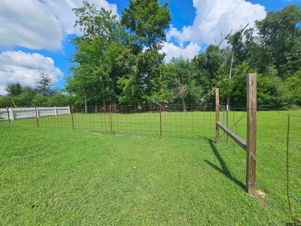 $249,999 | 3404 Highway 154, Gilmer, TX 75645