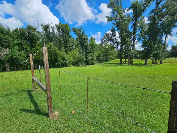 $249,999 | 3404 Highway 154, Gilmer, TX 75645