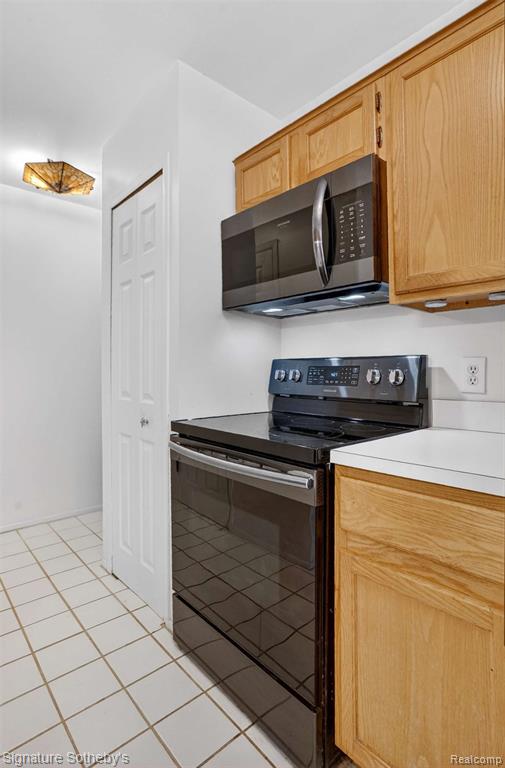 22050 Edgewater, Unit 371 Novi, MI 48375 - Photo 17 of 51