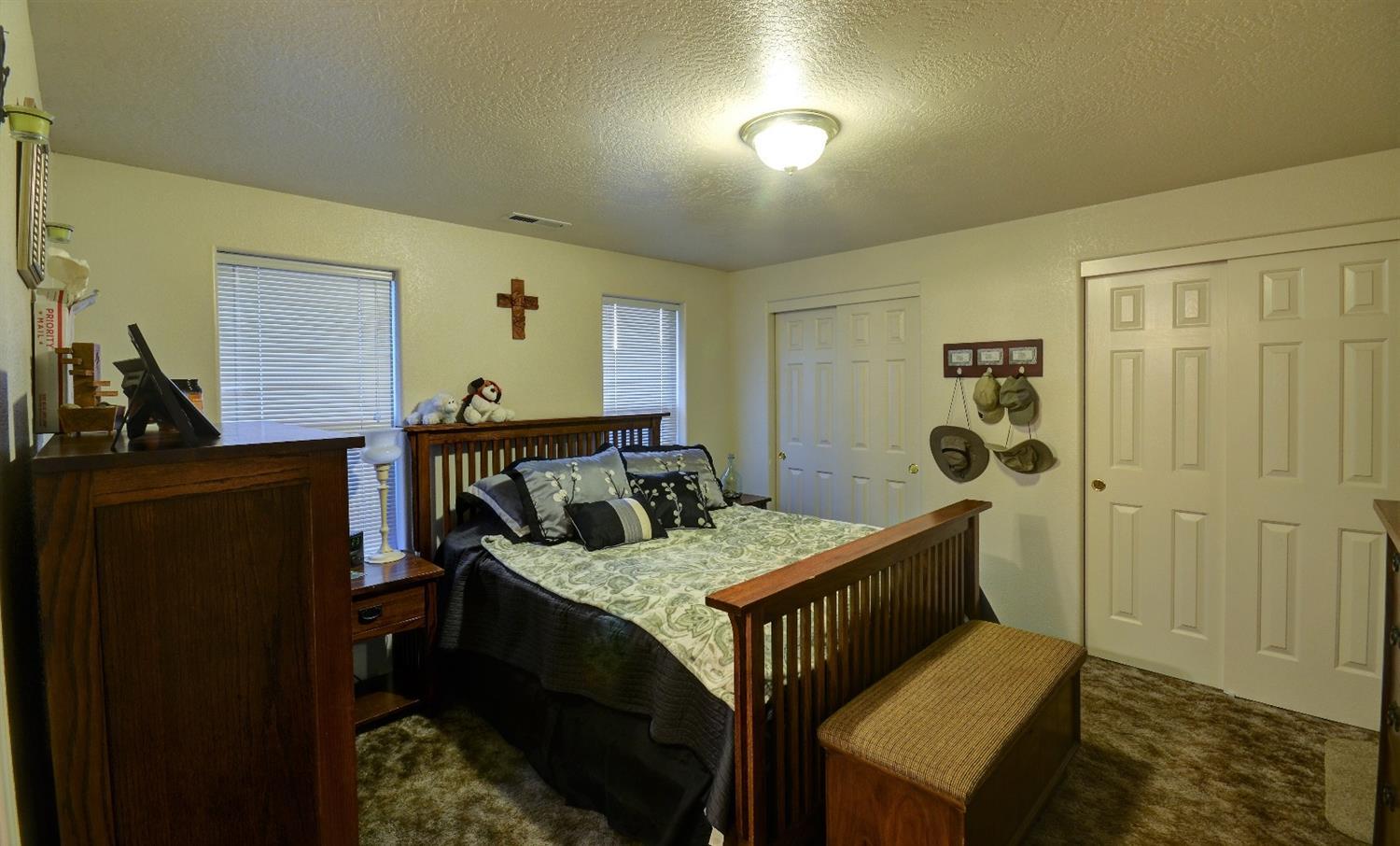 417 Montclair Way Eagle Point, OR 97524 - Photo 8 of 16 Additional Photo