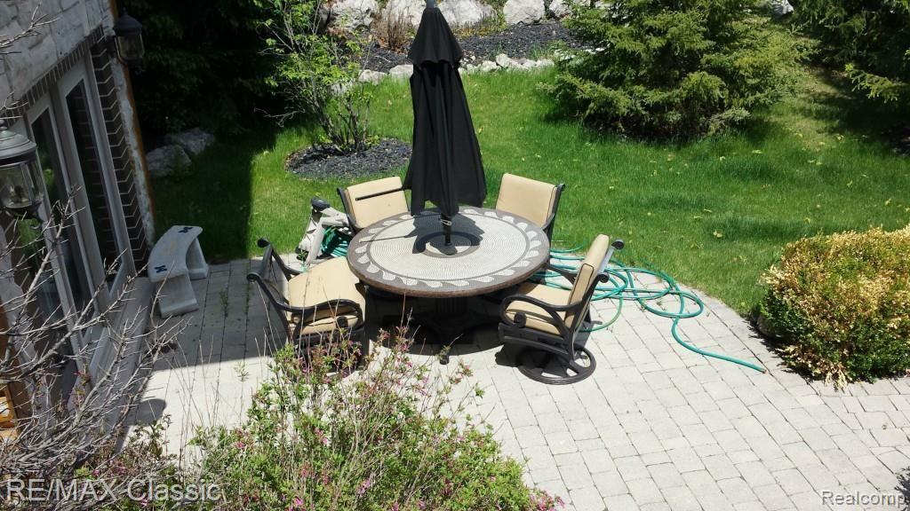 11169 Hyne Road Brighton, MI 48114 - Photo 17 of 48 PATIO FRONT.jpg