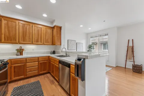 $425,000 | 1501 Chandler Street, Unit 81, Oakland, CA 94603