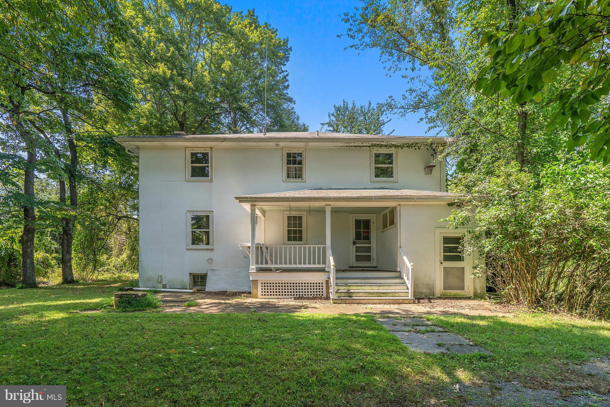 511 Utterback Store Road Great Falls, VA 22066 - Photo 19 of 29 Exterior (General)
