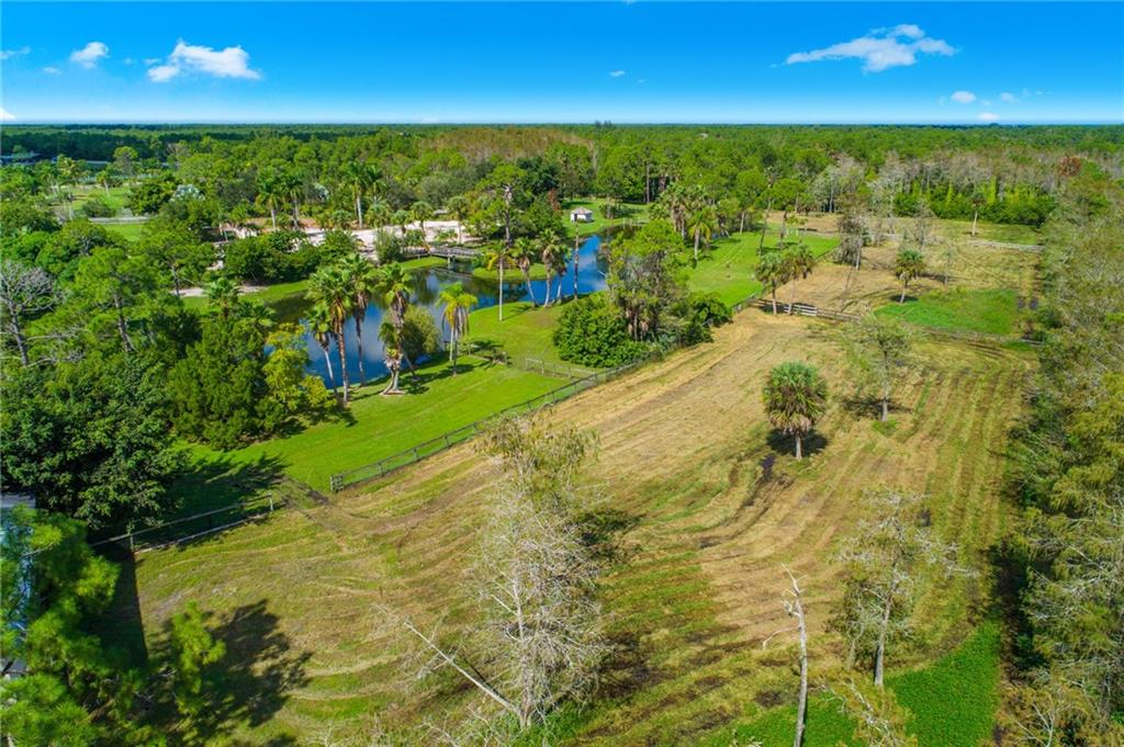 1701 Southeast Ranch Road South Jupiter, FL 33478 - Photo 25 of 49 Gallery Image 25