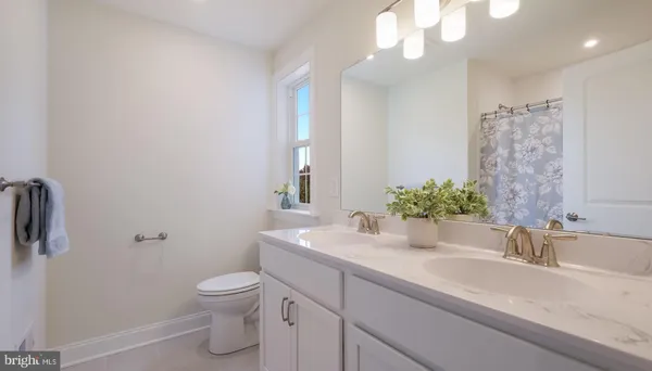 $909,900 | 321 Green Top Road, Unit 7, Quakertown, PA 18951