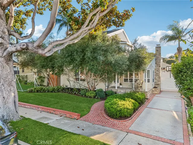 $2,695,000 | 1237 South Gertruda Avenue, Redondo Beach, CA 90277