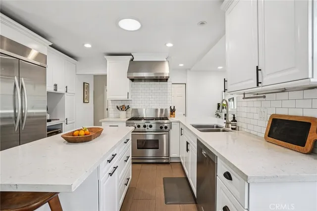 $2,695,000 | 1237 South Gertruda Avenue, Redondo Beach, CA 90277