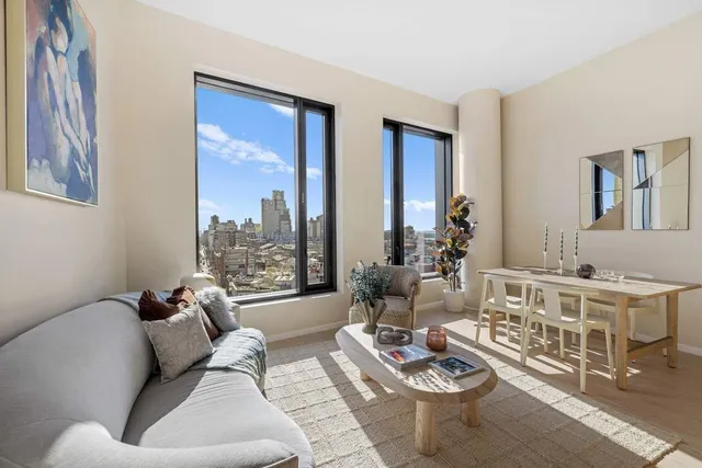 $1,600,000 | 30 Front Street, Unit 17D | DUMBO