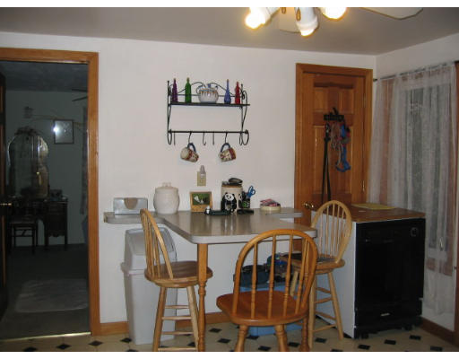 141 Shirley Road Lancaster, MA 01523 - Photo 7 of 14