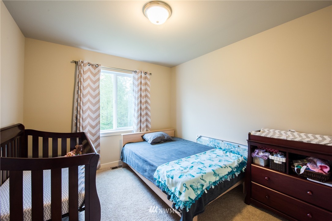 234 Field Avenue Northeast Renton, WA 98059 - Photo 19 of 25 Gallery Image 19