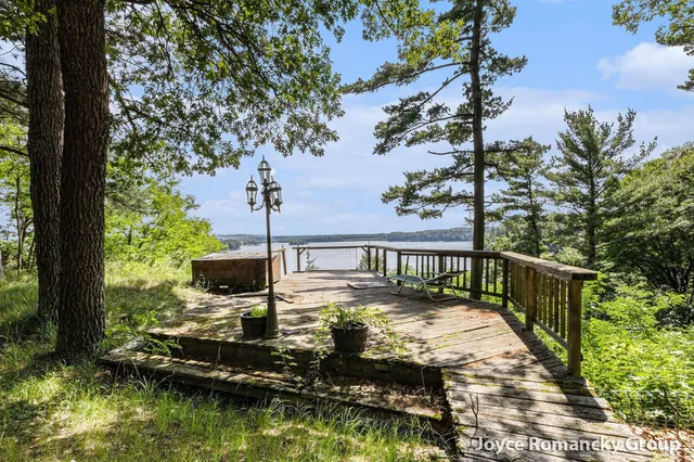 $199,000 | 5752 East 52nd Street, Newaygo, MI 49337