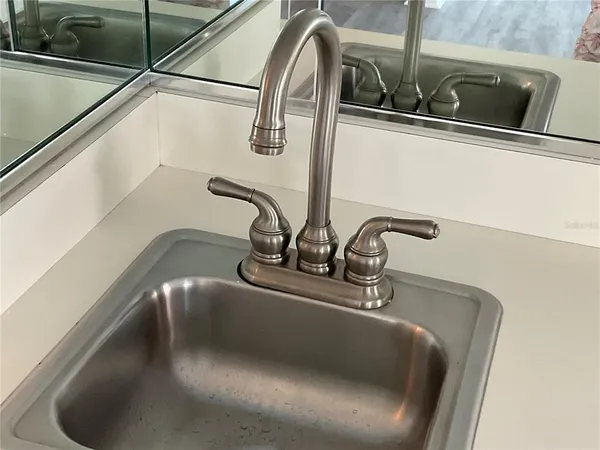 a close view of sink