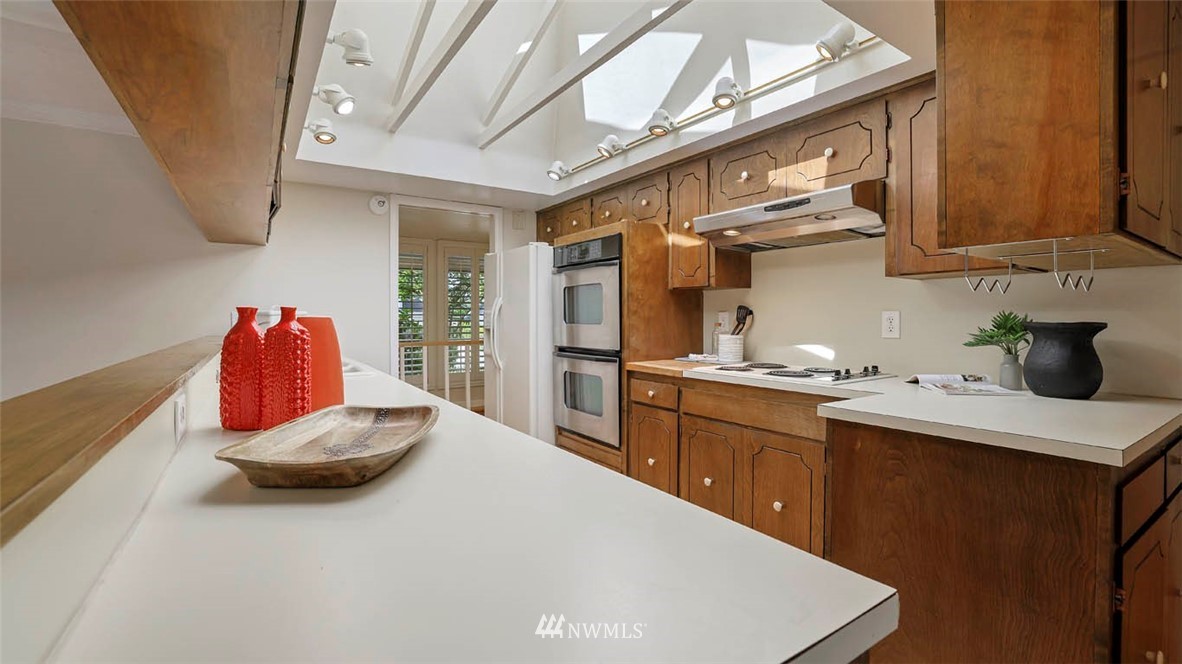 14622 Southeast 172nd Street Renton, WA 98058 - Photo 13 of 38 Gallery Image 13
