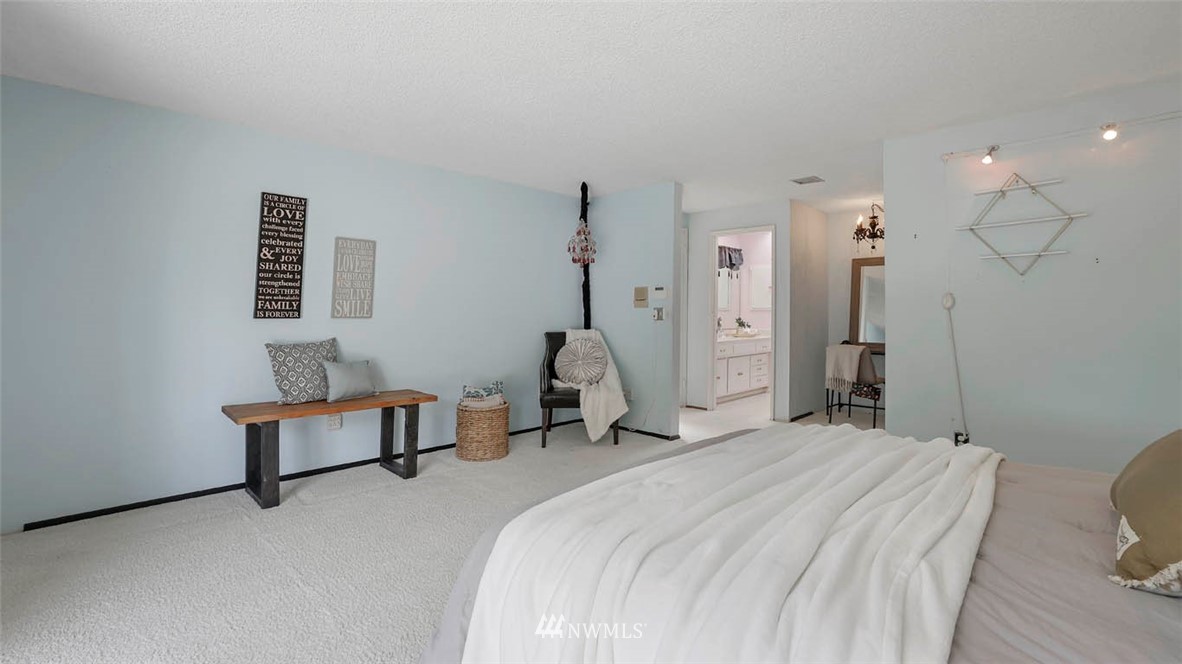 14622 Southeast 172nd Street Renton, WA 98058 - Photo 21 of 38 Gallery Image 21