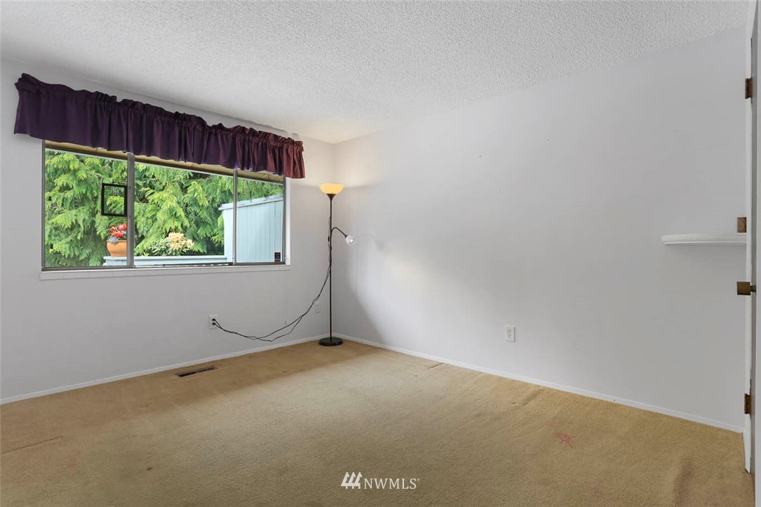 14622 Southeast 172nd Street Renton, WA 98058 - Photo 31 of 38 Gallery Image 31