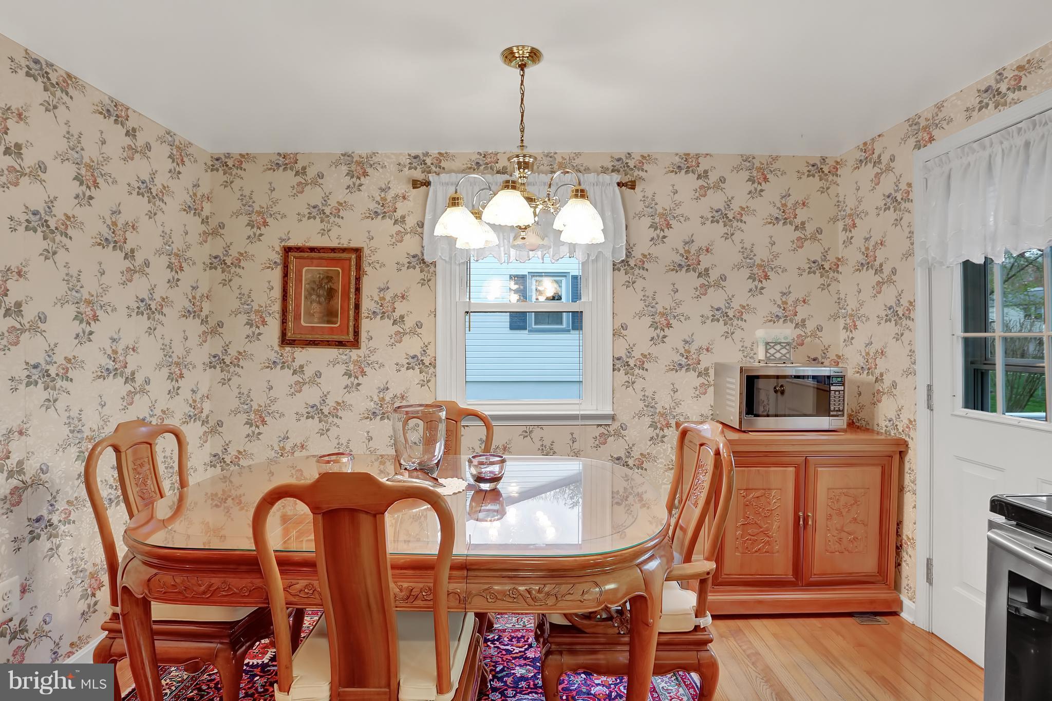 13843 Meadowbrook Road Woodbridge, VA 22193 - Photo 8 of 24 Eat-in-Kitchen