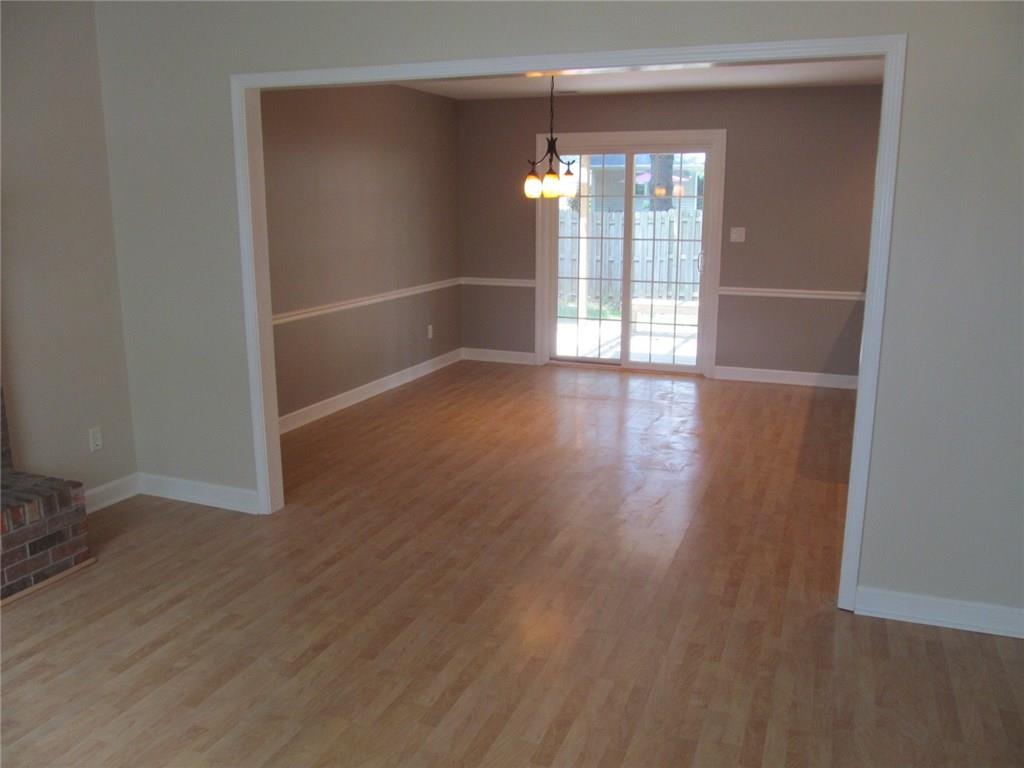 480 Terrace Lake Road Columbus, IN 47201 - Photo 6 of 21 Gallery Image 6