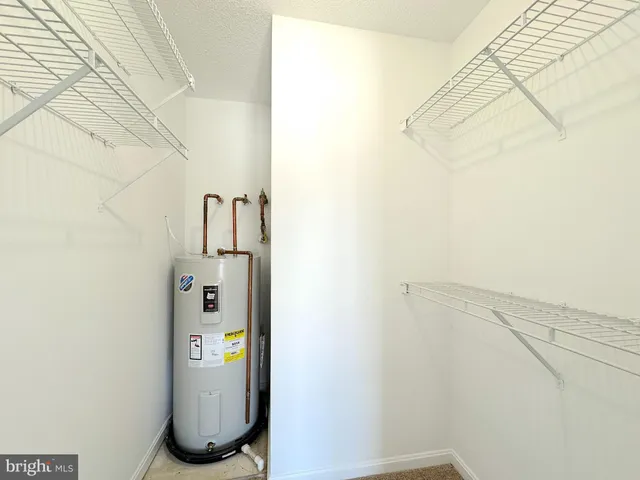 $2,500 | 6939 Mary Caroline Circle, Unit I, Alexandria, VA 22310