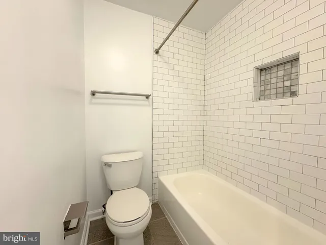 $2,500 | 6939 Mary Caroline Circle, Unit I, Alexandria, VA 22310