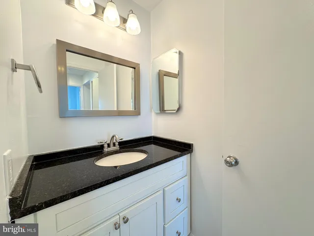 $2,500 | 6939 Mary Caroline Circle, Unit I, Alexandria, VA 22310