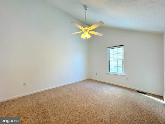 $2,500 | 6939 Mary Caroline Circle, Unit I, Alexandria, VA 22310