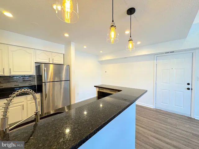 $2,500 | 6939 Mary Caroline Circle, Unit I, Alexandria, VA 22310