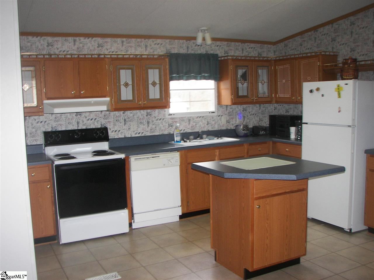 145 Autumnvale Drive Inman, SC 29349 - Photo 9 of 16 Gallery Image 9