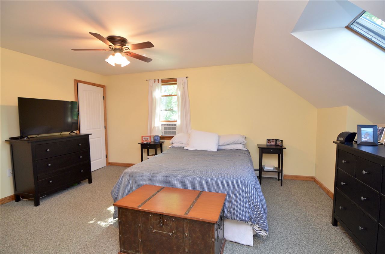 287 Old Post Road Newbury, NH 03255 - Photo 7 of 10