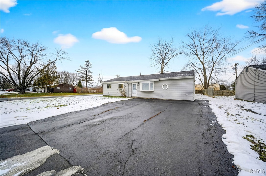 7908 Rinaldo Boulevard East Cicero, NY 13030 - Photo 5 of 40