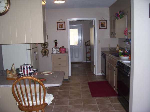 5493 Monterrey Road Crestview, FL 32539 - Photo 2 of 9 Gallery Image 2