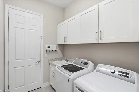 $974,999 | 15248 Blue Bay Circle, Fort Myers, FL 33913