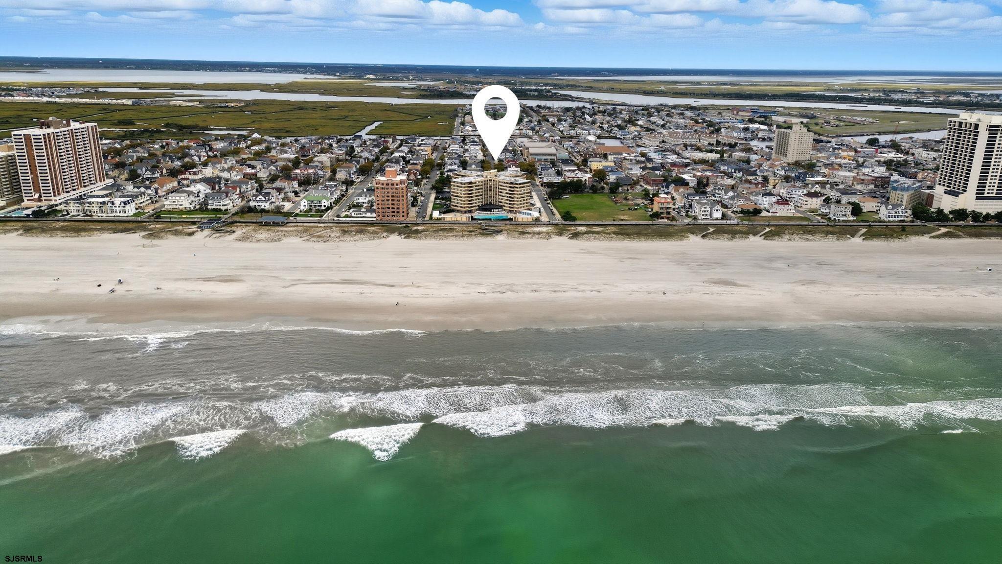 101 South Raleigh Avenue, Unit 809 Atlantic City, NJ 08401 - Photo 6 of 40 a view of a yard