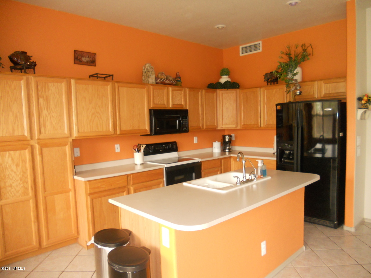 3847 East Cody Avenue Gilbert, AZ 85234 - Photo 13 of 26 Large Open Kitchen