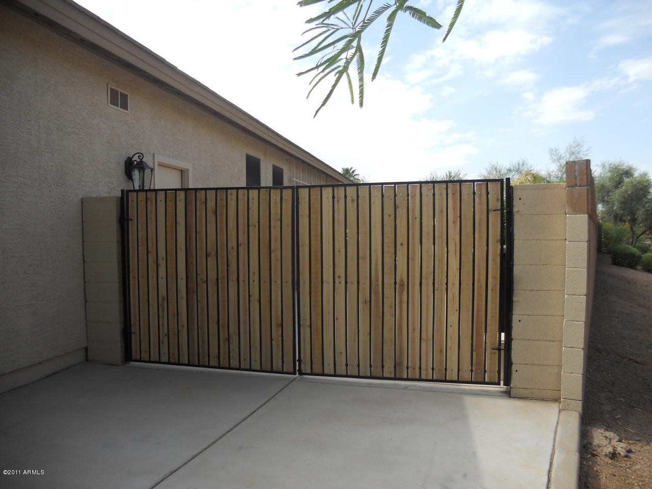 3847 East Cody Avenue Gilbert, AZ 85234 - Photo 4 of 26 RV Gate