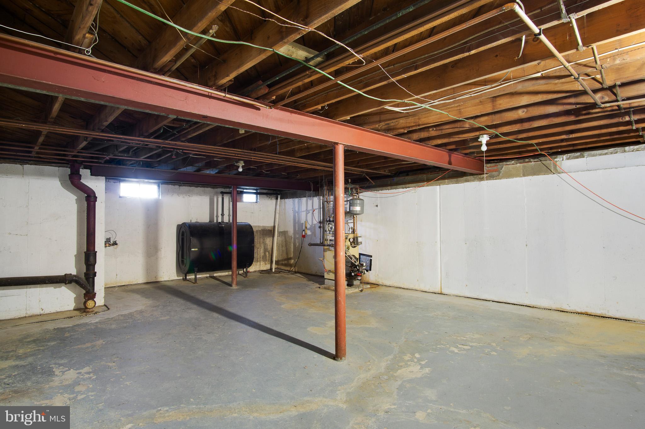 400 Crest Road Wilmington, DE 19803 - Photo 16 of 25 Unfinished basement