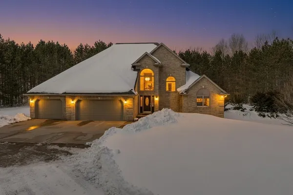 $799,900 | 5164 Stiles Road, Lena, WI 54139