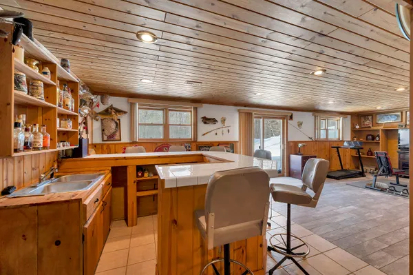 $799,900 | 5164 Stiles Road, Lena, WI 54139