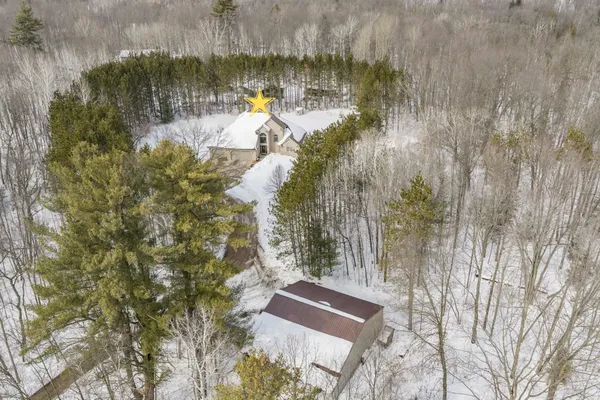 $799,900 | 5164 Stiles Road, Lena, WI 54139